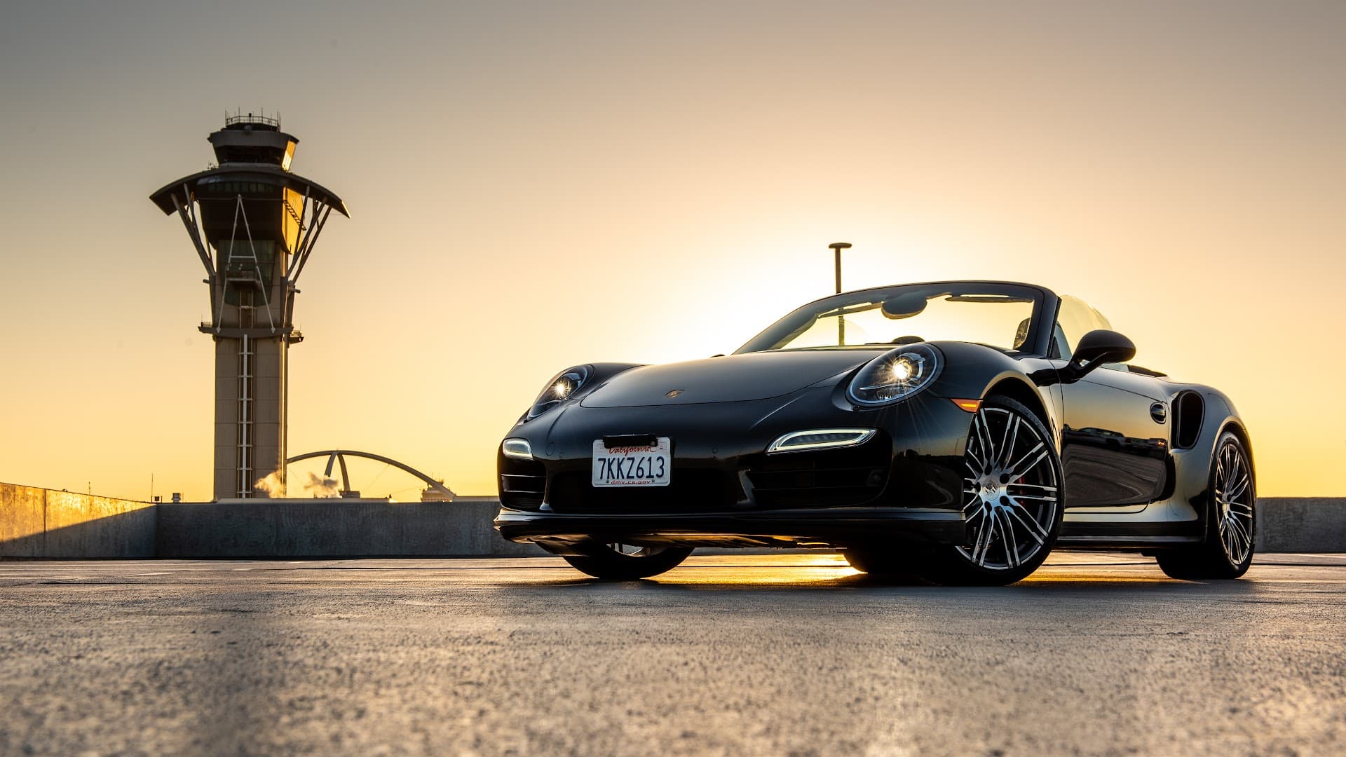 LA Luxury Car Rental