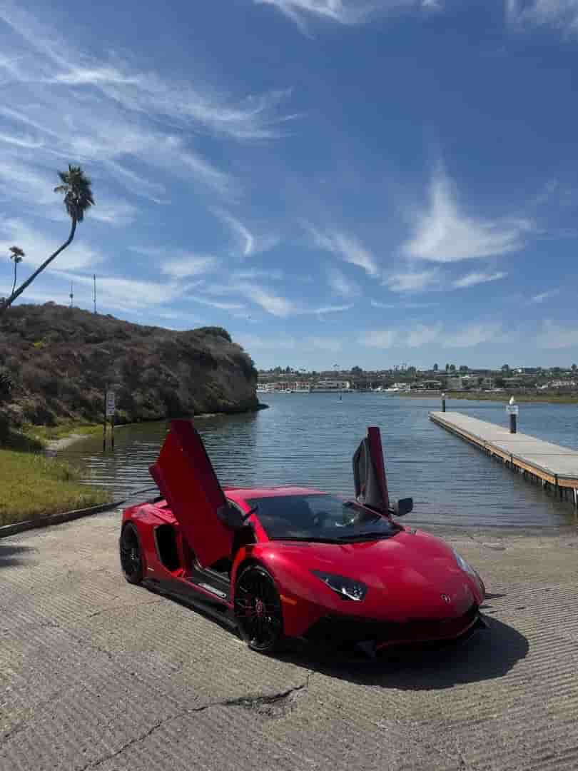 Luxury and exotic cars in Los Angeles