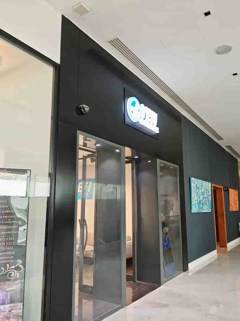 Luxury and exotic cars in Abu Dhabi
