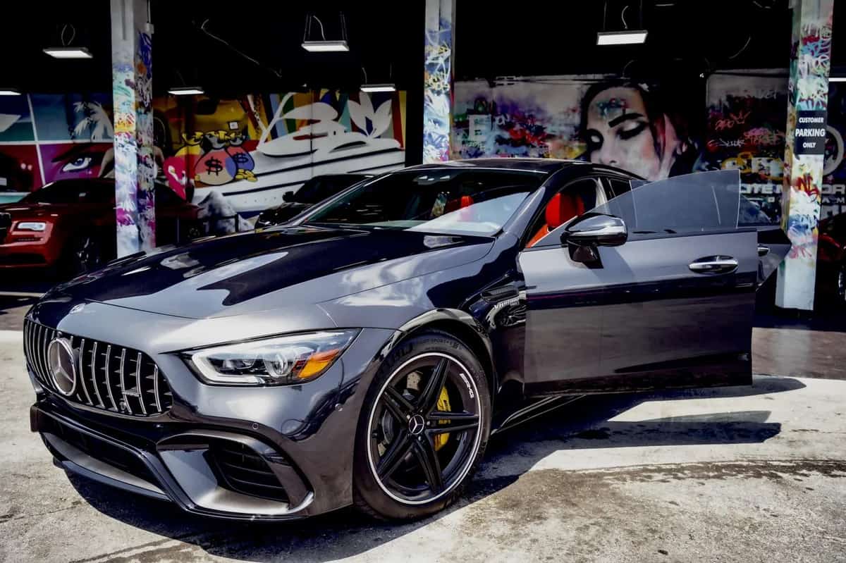 Elite Club Miami | Miami Luxury Car Rentals