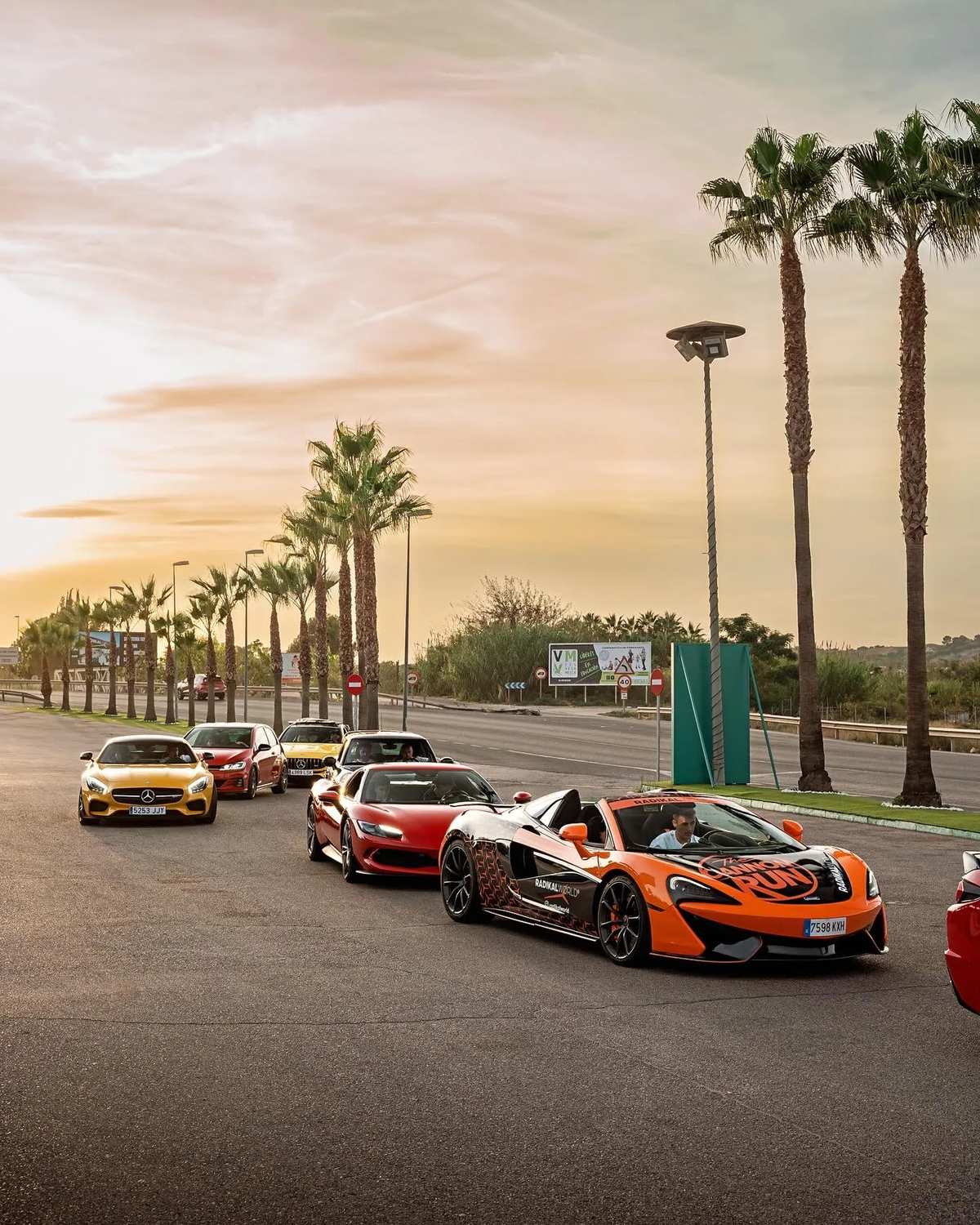Alquiler McLaren Madrid | Deluxe Car Rental