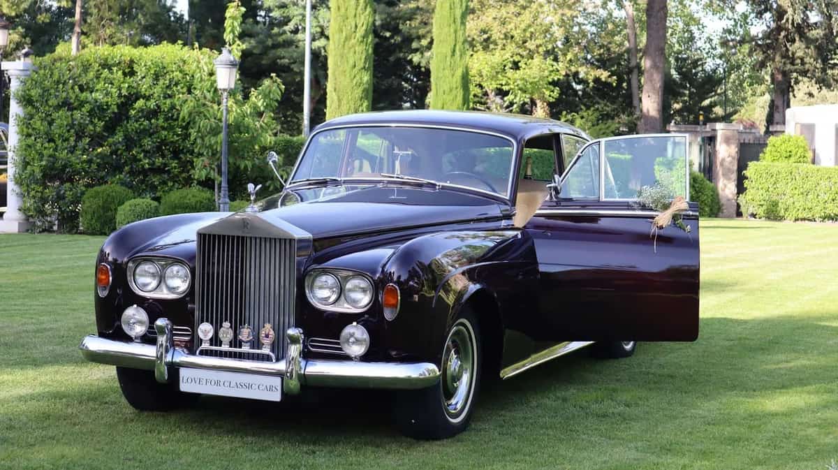 Rolls Royce Phantom - Alquiler de coches clásicos en Madrid ... Rolls Royce Phantom - Alquiler de coches clásicos en Madrid ...