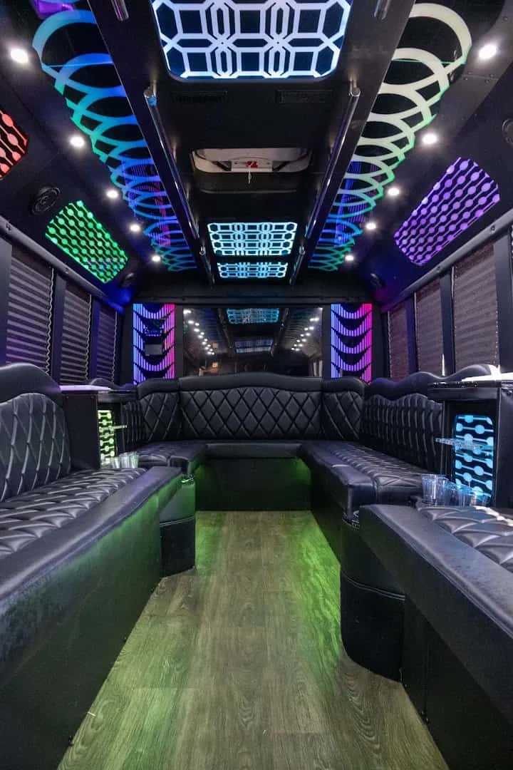 DRMLXRY Dream Luxury Car Rental cover