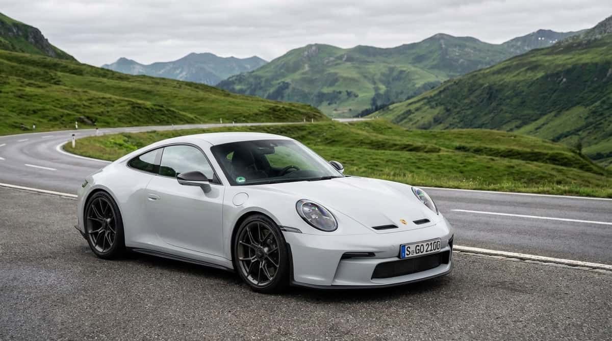 Porsche rental in Boston